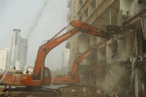 这座见证漳州发展的大楼――漳州外贸大厦，拆了！