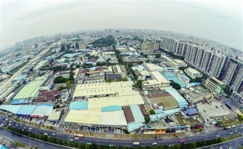 珠江新城最后一个城中村 与高楼大厦对比强烈