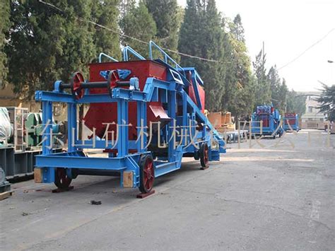 出口印度的重型环保卸料车_山东山矿机械有限公司