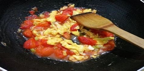 【西红柿炒鸡蛋的做法】西红柿炒鸡蛋怎么做好吃-西红柿炒鸡蛋的家常做法大全图解-中华美食网