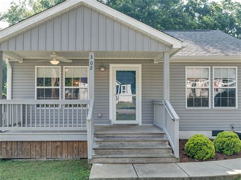 302 Crossover St, Columbia, TN 38401 | Zillow