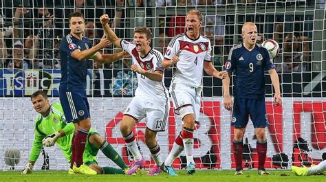 德国队发布2016欧洲杯新战袍_虎扑国际足球新闻