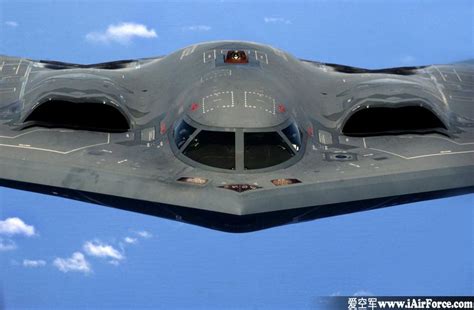 美国B2隐形轰炸机，全球唯一的实用型隐身轰炸机