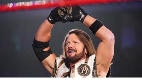 黑白直播：WWE摔跤狂热大赛第一天免费直播预告 飞扬头条_飞扬网