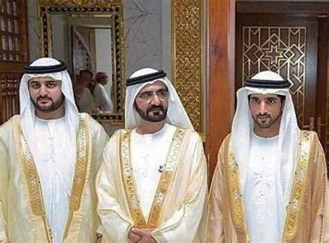 29岁嫁王储的迪拜太子妃，揭开面纱展露真容，和表哥夫唱妇随|哈曼丹|拉希德|迪拜_新浪新闻