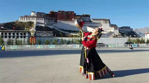 西藏拉萨美女连连拍 - 绝美图库 - 华声论坛