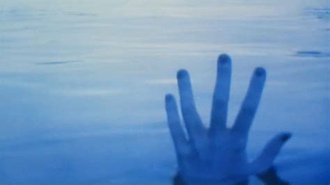 《山村老尸1》-高清电影-完整版在线观看