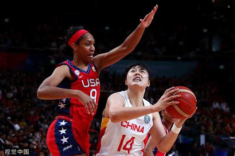 奥运会中国篮球对美国(银比金坚！中国女篮61-83不敌美国，拿下 ...