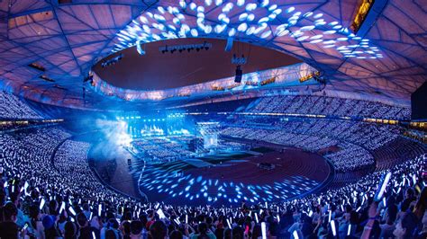 今晚，中国国家体育场鸟巢出现全世界最大地屏_新闻频道_中国青年网