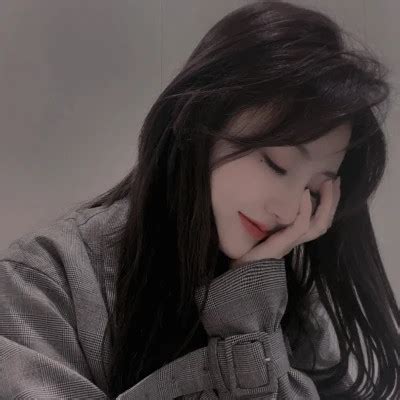 女生头像春日温柔