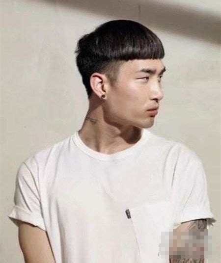 中分锅盖头图片