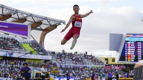 王嘉男8米36！中国人首夺世锦赛男子跳远金牌_凤凰网
