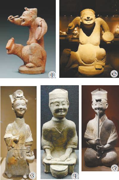成都博物馆的东汉陶俑，川渝地区出土的汉代陶俑非常有生活气息……__财经头条