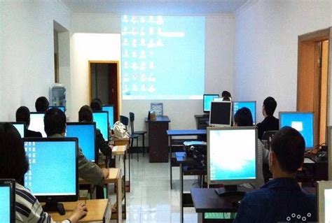 科技助力！莆田市全面推进中小学人工智能编程教育 - 知乎