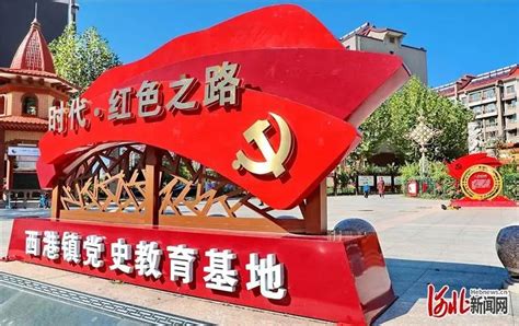 江西瑞金：《胜利之门》 雕塑成红色地标-人民图片网