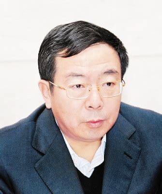 吉林辽源原常务副市长受贿44万多 被判12年(图)-搜狐新闻
