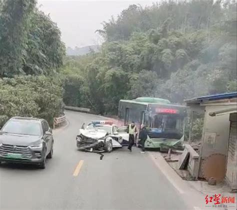 南京中山北路车祸 公交车撞飞自行车|交通事故 - 驾照网