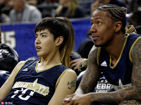 中国有哪些人进了nba名人堂(第一批中国篮球名人堂10人名单，偷笑门主角能进名人堂吗？)