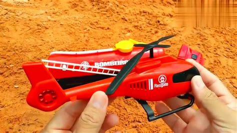 德国曼牌斯太尔21吨喷射式水罐车119消防车儿童玩具消防直升机_腾讯视频