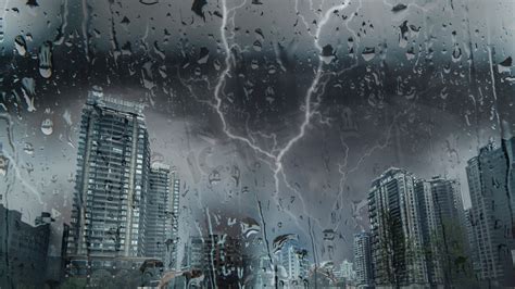 雷雨中的城市图片素材-正版创意图片500351330-摄图网