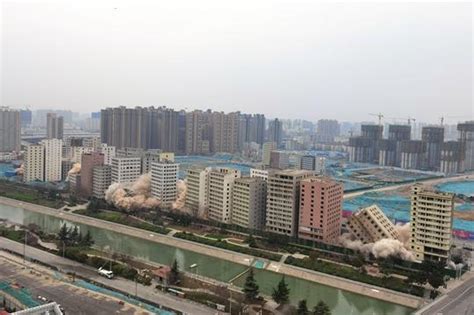 郑州最大城中村陈砦迎来第三次爆破 未来将打造智慧先行社区-大河网