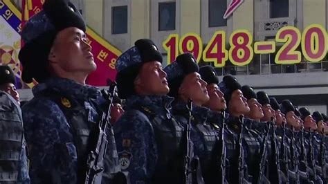 朝鲜受阅部队在金日成广场集结_凤凰网视频_凤凰网