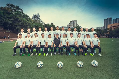 我院足球队在2018年重庆市大学生校园足球总决赛中获历史性突破-基础教学部