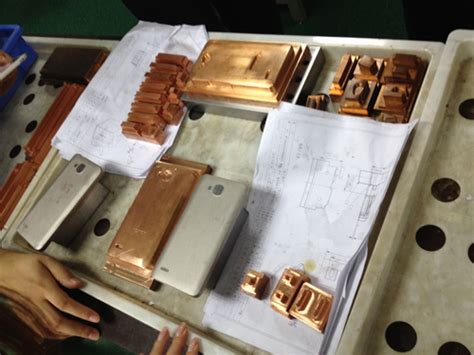 按图加工设备外壳精密钣金不锈钢加工机箱机柜外壳铝板箱体厂家-阿里巴巴
