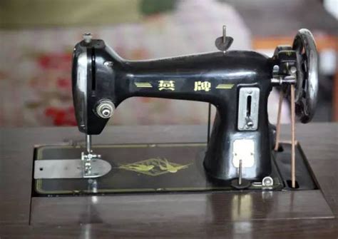 旧缝纫机改造利用,老式大44缝纫机图片,牛人旧缝纫机_大山谷图库