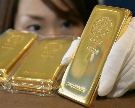 黄金最近又开始暴涨！中国ZF和各发展中国家拼命买入黄金，为各国货币兜底。所以小心_财富号_东方财富网