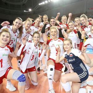中国女排3:0波兰取得六连胜，但无缘世联赛四强