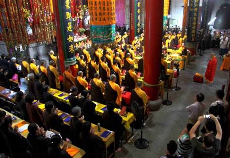 地藏法会(农历七月三十) - 九华本地通