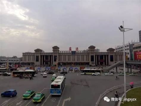 春运纪实：襄阳火车站的样子