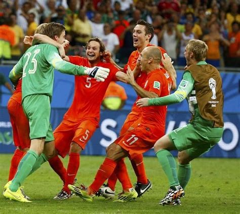 欧洲杯-荷兰2-0奥地利 无冕之王势如破竹 - 风暴体育