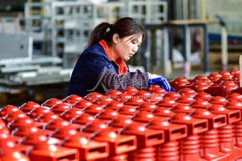 山东青州：企业生产忙 冲刺“开门红”-人民图片网