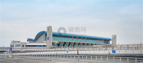 新疆乌鲁木齐机场T2航站楼高清图片下载-正版图片501267486-摄图网