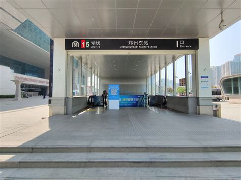 郑州东站的候车厅设计是否存在问题？ - 知乎