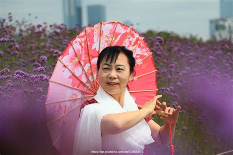 非主流头像大妈