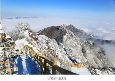 河北涞源白石山迎来第一场雪[组图]_中国网图片中心