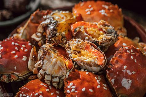 油炸小螃蟹，街头美食，看得见的美味 - 知乎