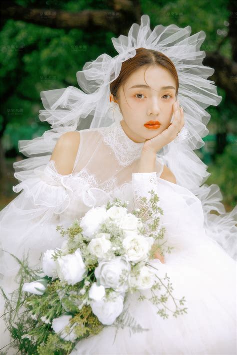 丛林童话_近期主题 | 作品展示 | 深圳皇室米兰婚纱摄影集团