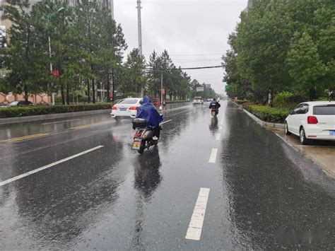 田东：强降雨引发内涝-广西高清图片-中国天气网