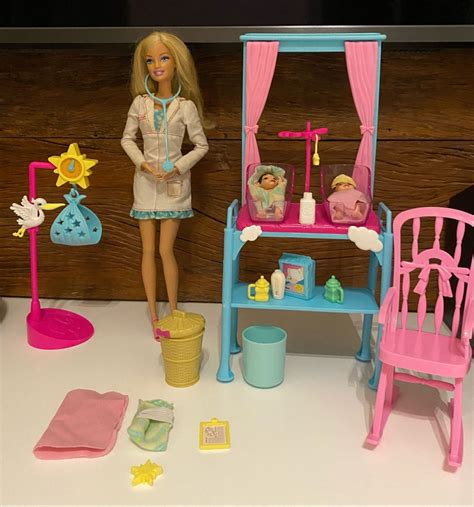 Barbie Médica Pediatra | Brinquedo para Bebês Barbie Usado 43167864 ...