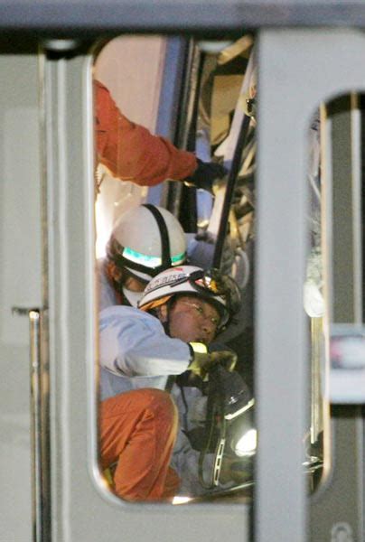 2005年4月25日午前9時18分ごろ、兵…：JR福知山線脱線事故 写真特集：時事ドットコム