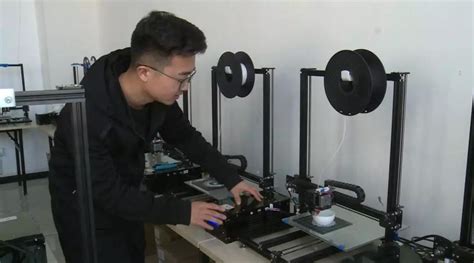 贺兰首家3D打印公司落户宁浙电商创业园-贺兰县人民政府