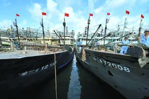 海南三亚海域客船撞沉渔船 3人落水1人死亡 - 海洋财富网