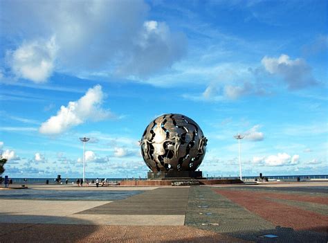 北海海港城市风景高清图片下载-正版图片501280889-摄图网