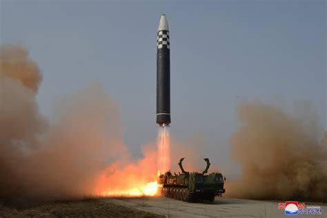 朝鲜宣布成功试射洲际弹道导弹 射高超6200公里_杭州网