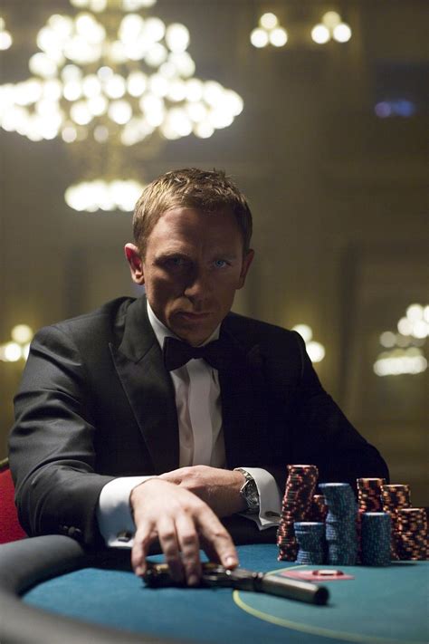 007:大战皇家赌场图册_360百科