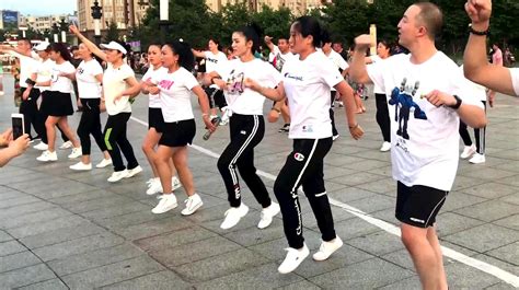 简单入门，16步广场舞视频集锦，跳跳更健康，跳跳更快乐！